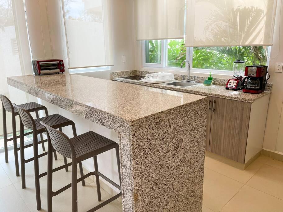 Modern Apt On The Island - Punta Mundaca 7 Apartamento